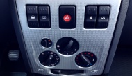 Dacia Logan Prestige 1.6 16V (source - ThrottleChannel.com) 19
